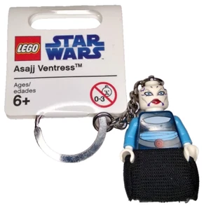 LEGO Star Wars The Clone Wars Asajj Ventress Llavero TOTALMENTE NUEVO - Imagen 1 de 3