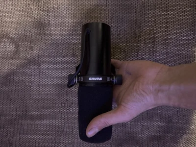 Shure SM7B Dynamisches Gesangsmikrofon - Dunkelgrau - Bild 1 von 4