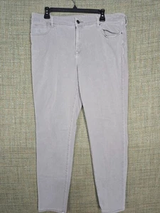 Pantalones de mezclilla para mujer Chico's gris 2,5 regular bolsillos rectos - Imagen 1 de 14