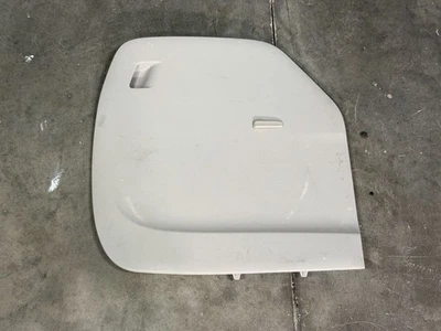 Chrysler Pacifica 2017-2021 trasero izquierdo neumático de repuesto panel de moldura de puerta Foto 1 de 4