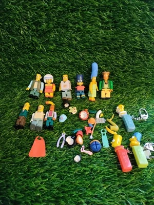 The Simpsons Playmates BLOCKO Figure Set Parts & Pez Keychains - Image 1 of 4