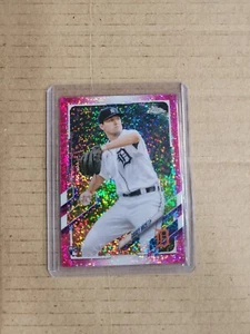 2021 Topps Chrome Magenta Speckle Refractor 302/350 RC (Casey Mize #4) Tigers - Picture 1 of 3