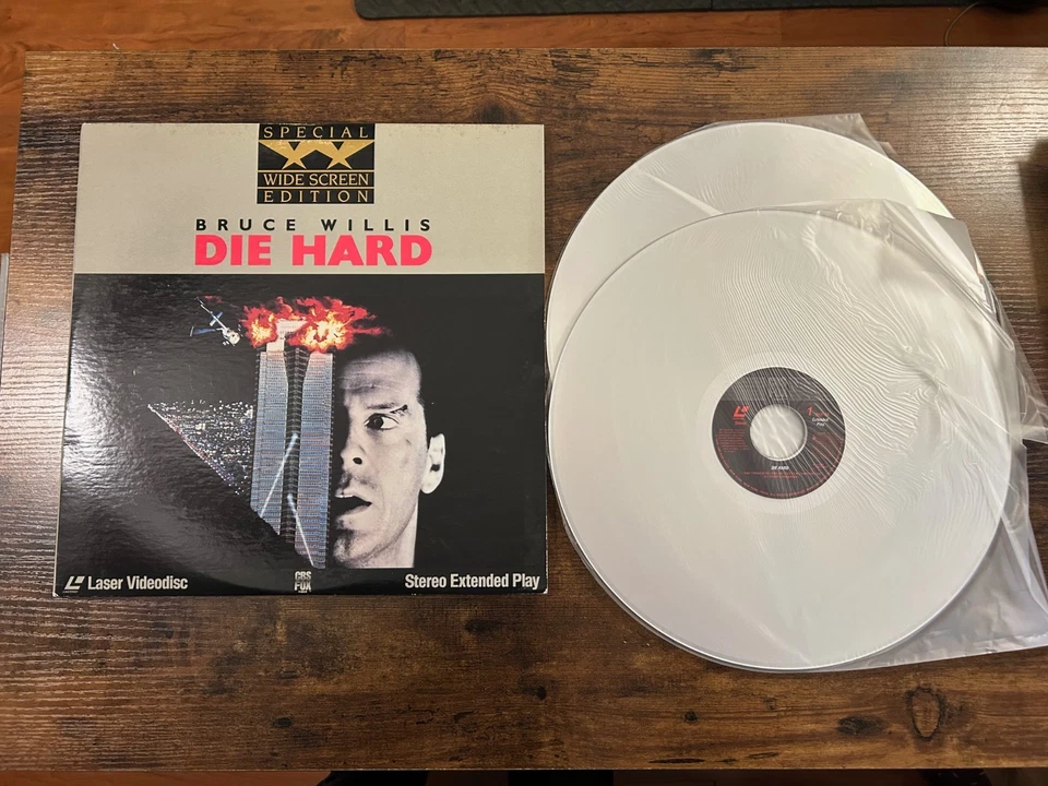 Die Hard - Special Widescreen Edition 2x Laserdisc NM/VG+ Bruce Willis Foto 1 de 4