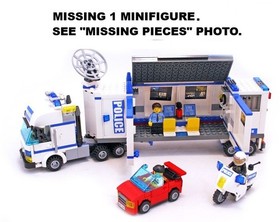 LEGO Set 7288 Mobile Police Unit Town City Semi Truck NEAR MINT