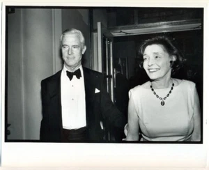 PATRICIA NEAL collection of 36 original 1940s-1980s movie photos - Picture 1 of 12