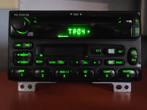 GENUINE FORD EXPLORER EXPEDITION RADIO CD PLAYER w/ CASSETTE TAPE 2002 2003 2004 - Bild 1 von 16