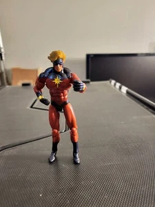 Hasbro Marvel Universe Series 3 3.75" Captain Marvel Action Figure Loose - Picture 1 of 10