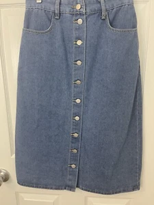ChicMe Größe L klassischer blauer Denim-Rock vorne geknöpft (neu mit Etikett) - Bild 1 von 7