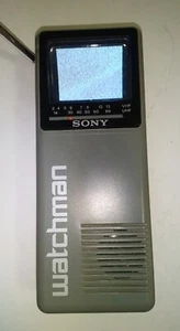 Vintage SONY FD-10A Watchman Mini TV Portable Television VHF/UHF Works! - Picture 1 of 8