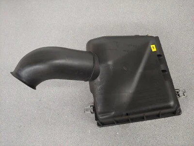 LIMPIO USADO ORIGINAL PORSCHE 924 TAPA FILTRO DE AIRE CON SNORKEL 477129611 NLA 3 Foto 1 de 4