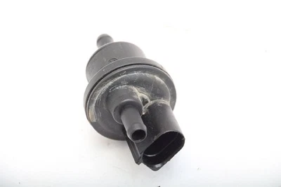 RESERVOIR À CARBURANT VW POLO 9N  59 kW 80 HP gasoline 96748 Foto 1 de 3