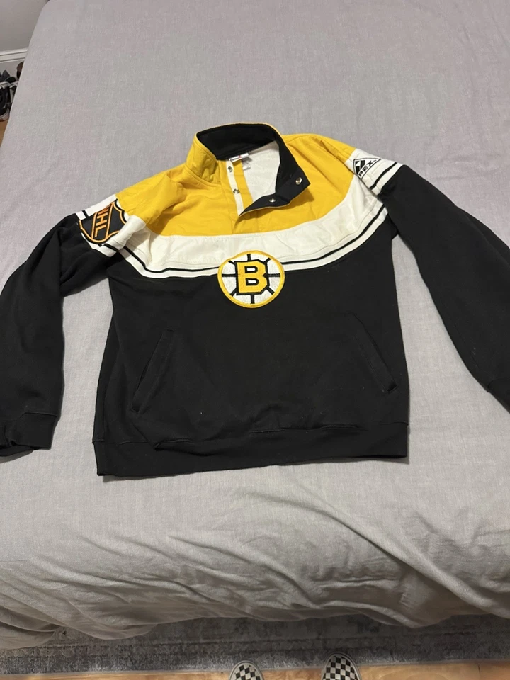VINTAGE Apex One NHL Boston Bruins Pullover Sweatshirt 1/4 Snap Black Gold Small - Image 1 of 4