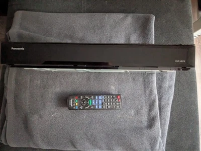 Panasonic DMR-UBC70EG-K Ultra-HD 4K Blu-ray Recorder schwarz DVB-C/T2 HD Tuner - Bild 1 von 4