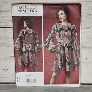 Vogue V1594 BADGLEY MISCHKA gefüttertes tailliertes & ausgestelltes Kleid Gr. 6-14 ungeschnittenes Muster - Bild 1 von 7
