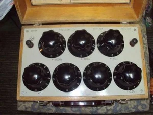 0-111 kOhm 0-100 decade resistance standard box resistor 0.05 Accuracy MCP-63  - Picture 1 of 6