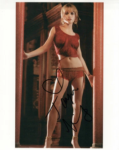 Taryn Manning glamour shot autographed photo signed 8x10 #4 Cover