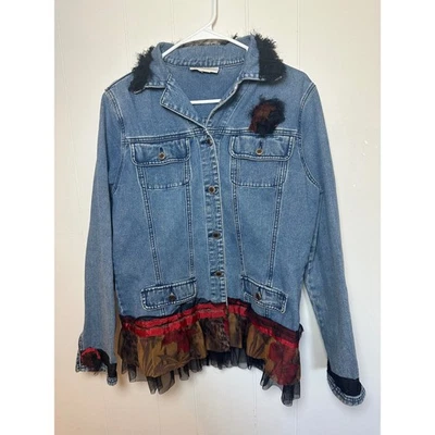 Chaqueta de mezclilla Real Comfort by Chadwicks adornada con volantes retazos cuello ribete Foto 1 de 4