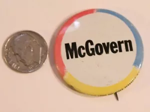Vintage George McGovern Campaign Pinback Button J3 - Picture 1 of 2