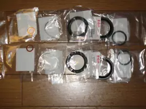 SUZUKI RG400 Γ / 500 Gamma: genuine new "Front Fork Overhaul kit - Picture 1 of 1