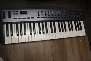 M-Audio Keyboard - Picture 1 of 5