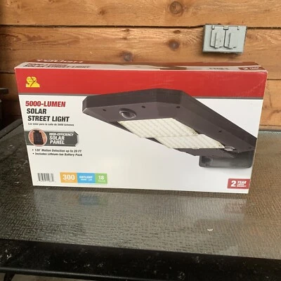 Hyper Tough Solar LED Street Light Motion Sensor 5000 Lumens 300W NEW Open Box