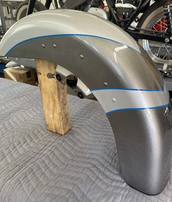 Harley Davidson CVO Street Road Glide Front fender Touring 2014 & Up Silver NOS - Image 1 of 4