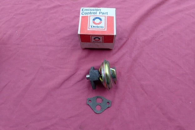 Клапан рециркуляции отработавших газов 1980 GM (3,8 л V6), новый из старых запасов! 17066118 Buick Oldsmobile Pontiac Chevy - Изображение 1 из 4