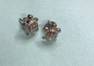 Silver Tortoise Stud Butterfly Clasp Earrings RRP £20 - Picture 1 of 5