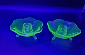 VTG Uranium Glass Candleholder Pair Vaseline Depression 3 Footed 2” Tall Fenton? - Picture 1 of 5