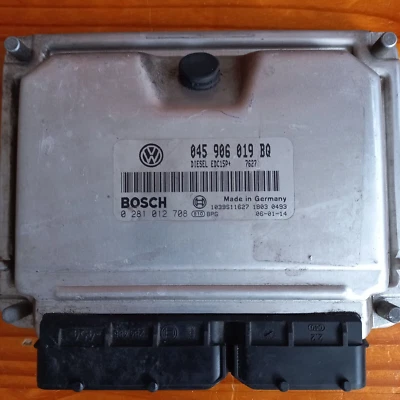 CALCULATEUR  SKODA FABIA 1.4 TDI -DÉCODÉ-BOSCH EDC15P+ 0281012708 / 045906019 BQ - Image 1 of 2