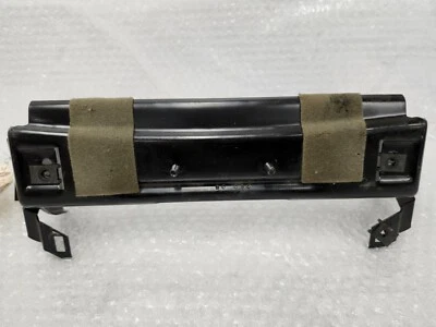 Soporte de montaje de pestillo de liberación de escotilla trasera Corvette C4 1984-1996 original GM Foto 1 de 4