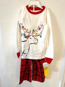 Carters pajamas for girls size 5T-5A. - Picture 1 of 10