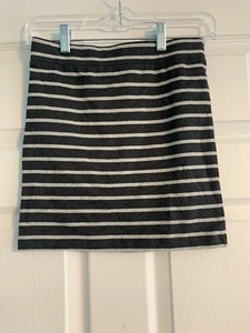 Forever 21 grau gestreifter weicher Minirock Gr. S - Bild 1 von 2