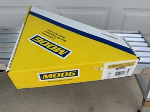 Moog Right Lower Control Arm for 2004-2010 SIENNA - RK620713 - 48068-08021 - Picture 1 of 3