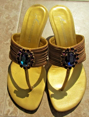 Giuseppe Zanotti VICINI HTF Mystic Topaz Rhinestone Golden Kitten Heels EU 37 - Image 1 of 4