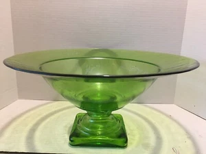 Vidrios San Miguel Green Glass Pedestal Centerpiece Bowl Handmade in Spain - Picture 1 of 3