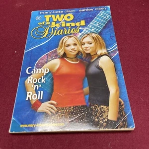 Camp Rock 'n' Roll (Two of a Kind #35) by Mary-Kate & Ashley Olsen - Imagen 1 de 7