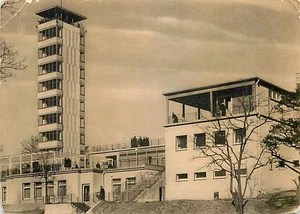 AK - Berlin - Müggelturm mit Gaststätte - DDR Architektur - Picture 1 of 2