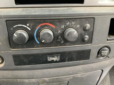 Vidrio trasero térmico aire acondicionado control de clima OEM 08-11 DAKOTA 1364223 Foto 1 de 4