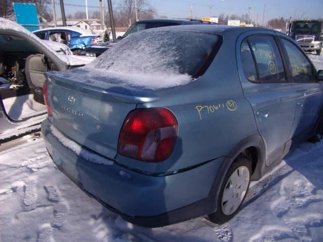 Trunk/Hatch/Tailgate With Spoiler Fits 00-02 ECHO 3234 - Imagem 1 de 4