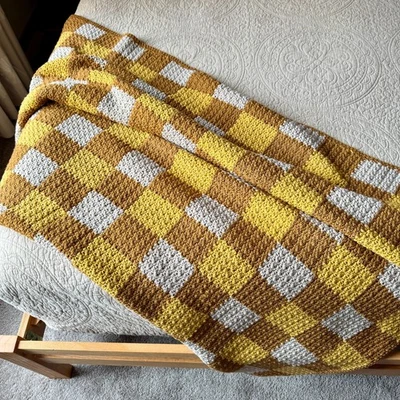 New Handmade Crochet Afghan Blanket Cozy Cottagecore Lap Checkerboard 56x38 - Image 1 of 4