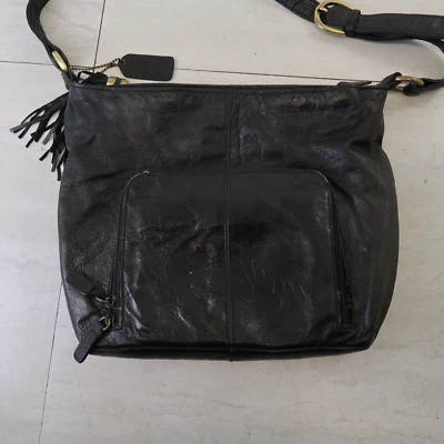 Сумка наплечная St Johns Bay черная шагреневая мягкая кожа хобо - Изображение 1 из 4