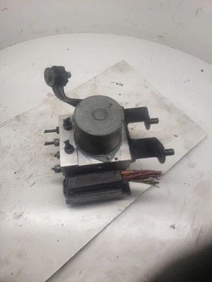 Conjunto de pieza de freno antibloqueo a través del 11/09/05 para 04-06 BMW 525i 1261299 Foto 1 de 4