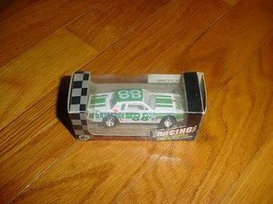 1995 Action Racing Collectibles Darrell Waltrip #88 Gatorade 1/64, 1 of 10,080 - Picture 1 of 1