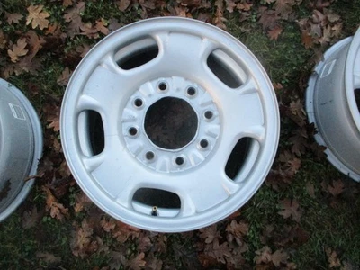 Llanta 17"" GMC Sierra Silverado 2500 3500 acero plata OEM 8095 2011-2025 #2 Foto 1 de 4