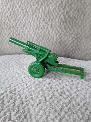 Cañón obús vintage de plástico verde del ejército de Estados Unidos M1 juguete militar de la Segunda Guerra Mundial 6" Foto 1 de 4
