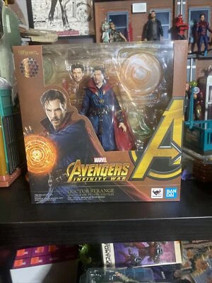 Figura de acción Bandai S.H.Figuarts Avengers Guerra Doctor Strange Battle on Titan Foto 1 de 2