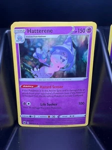 Hatterene 20/73 Champions Path Holo - Imagen 1 de 1