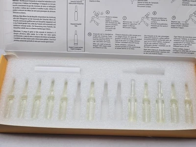 3 ampollas de ácido ferúlico hidrahumedad de vitamina C nocturna Elizabeth Grant de 3 faltantes Foto 1 de 2