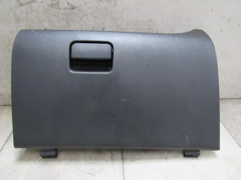 GUANTERA 14 15 17 18 19 20 21 22 23 24 MITSUBISHI MIRAGE Foto 1 de 4